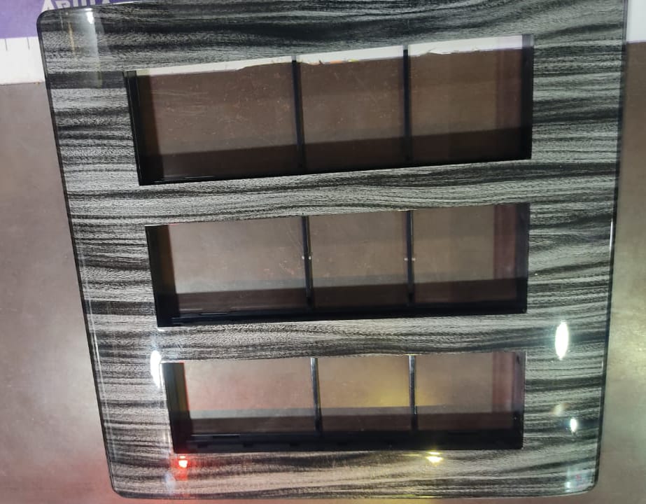 VINAY ASH WOOD 21 MODULE COVER PLATE