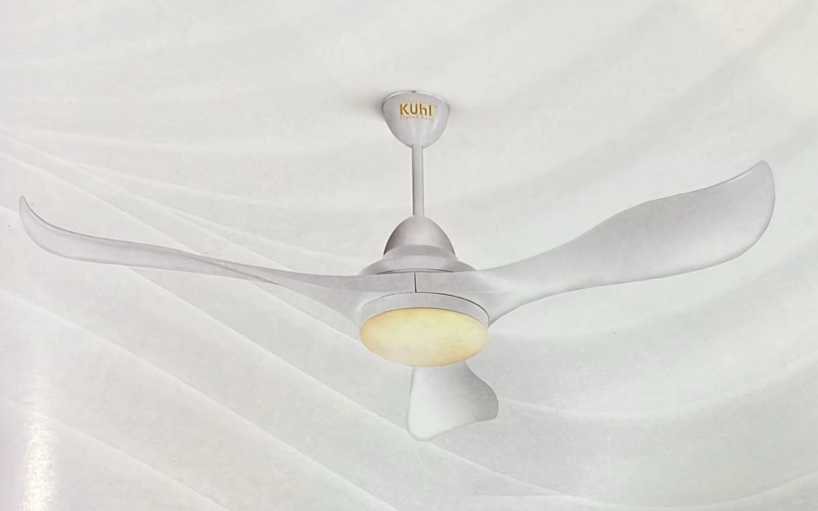 F3 KUHL GLANZ BLDC FAN WITH DOWN LIGHT 1320 MM 30 WATT