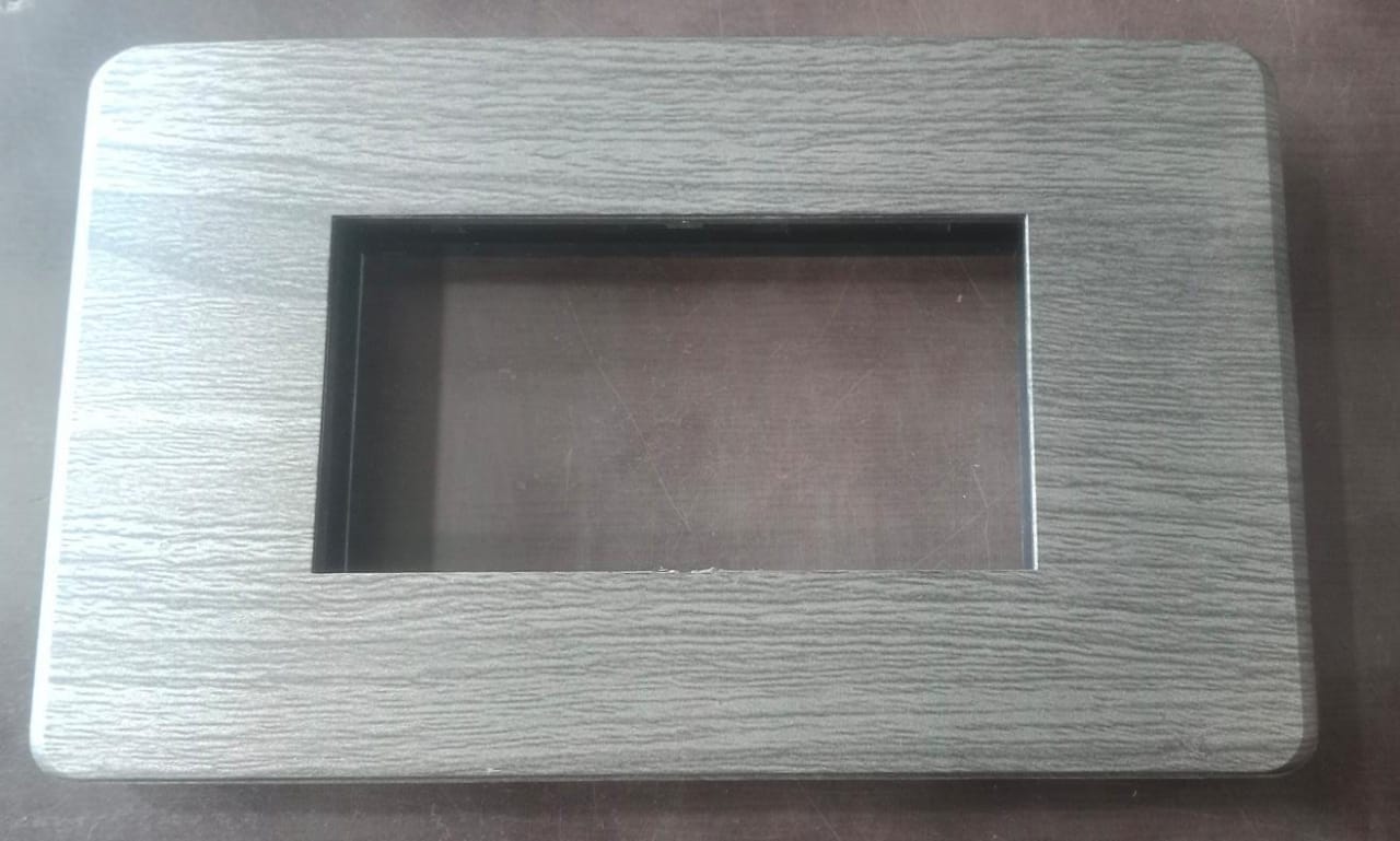 LEO L3 4M Mahogany Wood Plate