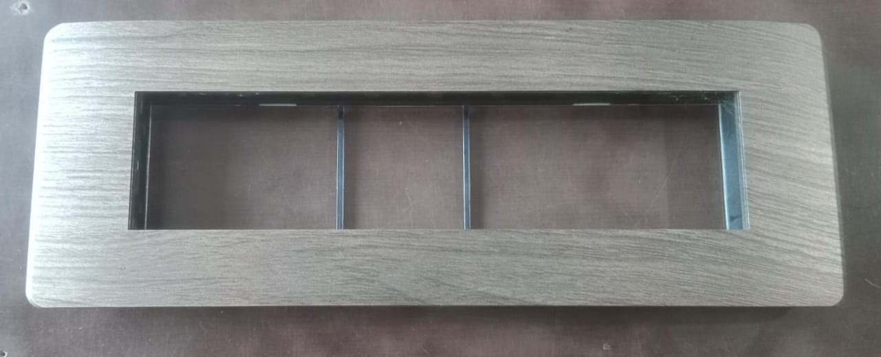 LEO L3 8M Mahogany Wood Plate