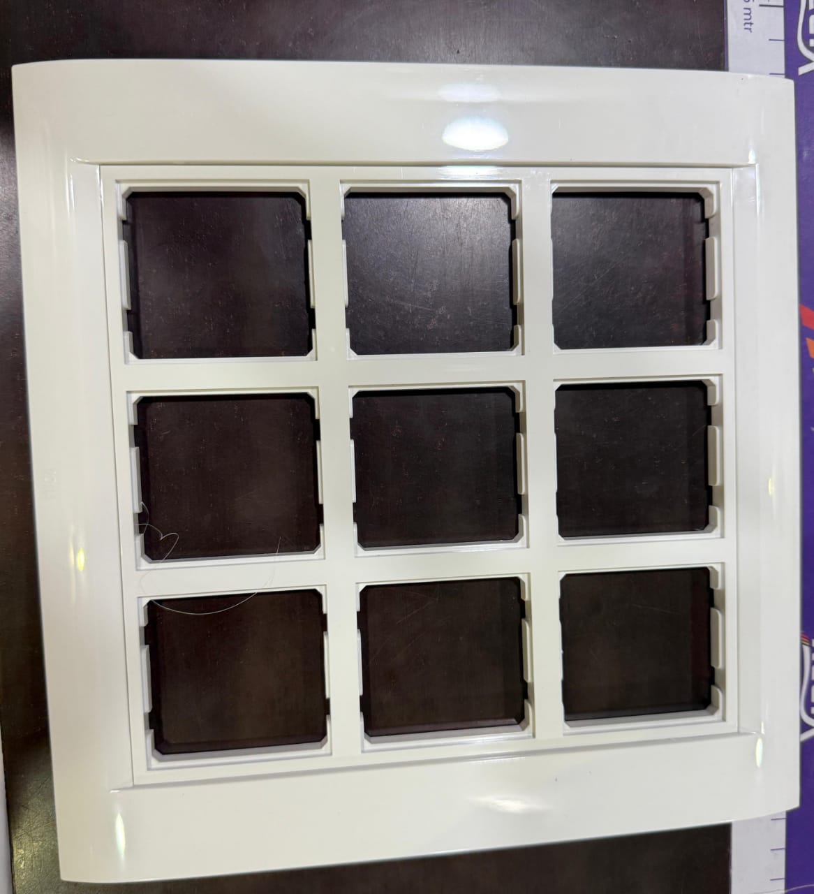 ANCHOR ROMA TRESA PLATE 18 MODULE