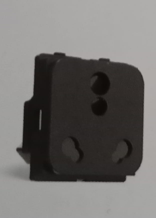 VINAY AURA 20 AMP SOCKET (BLACK)